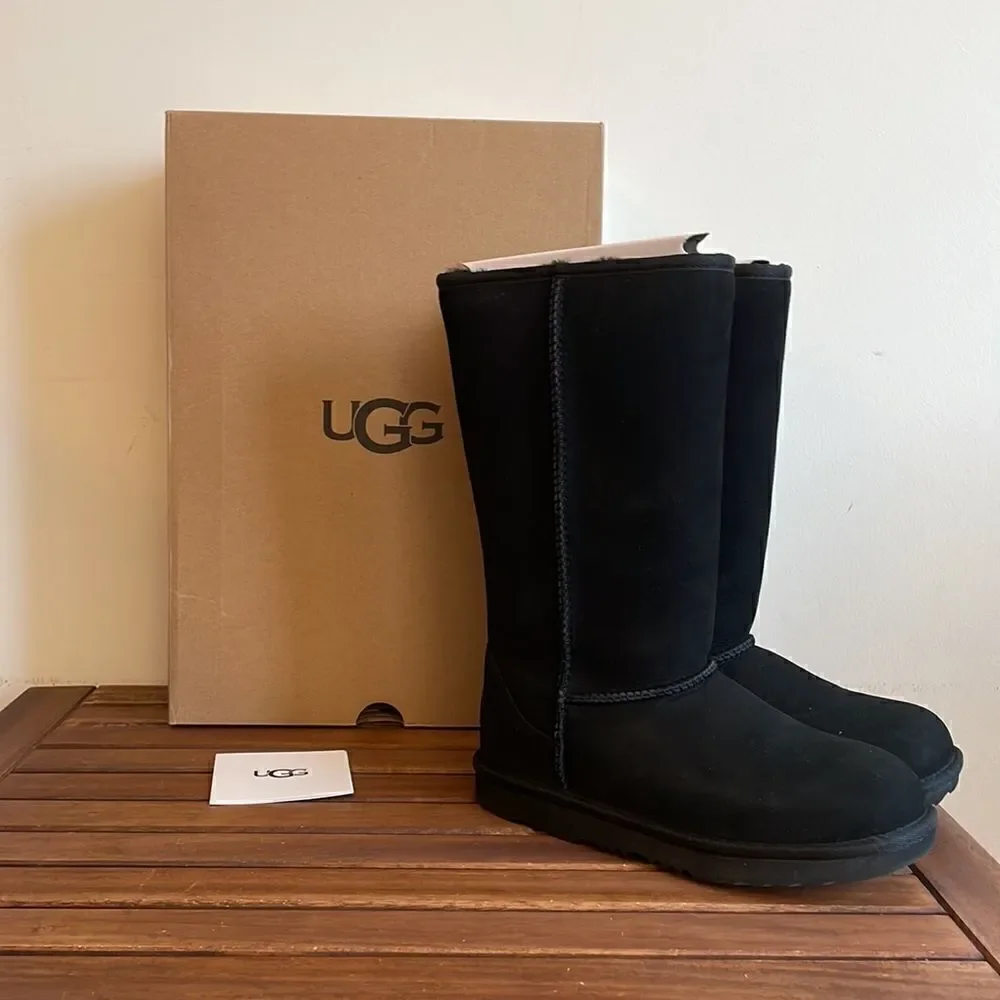 UGG Kids' Classic Tall II Boots Black USA Big Kid Size 4Y/UK 3/EU 36(MSRP$180)